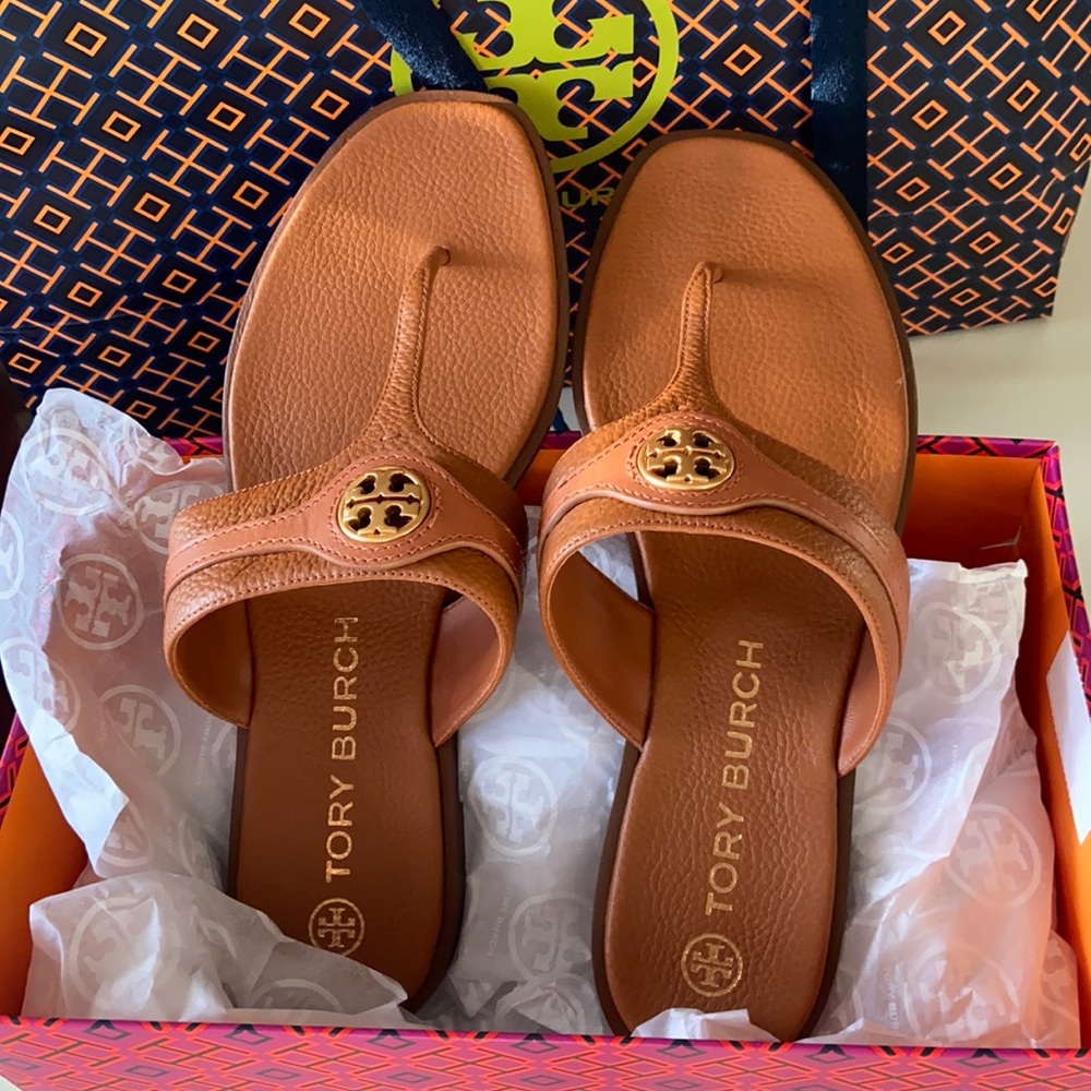Brand new tory Burch sandals